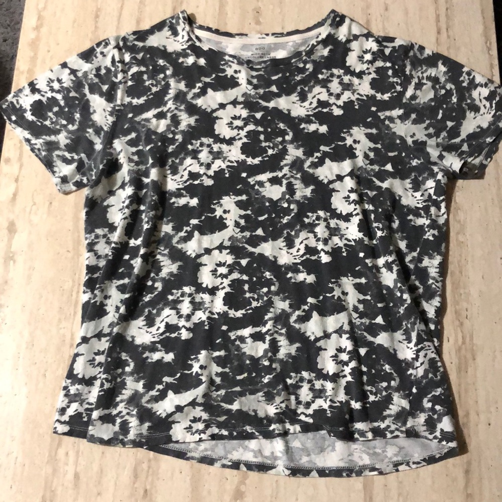 BDG | Black and White | Mens | Size XL